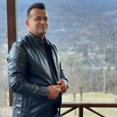 رشید کشاورز – پدر